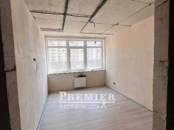 Продам квартиру з розпочатим ремонтом в Кадорі Крижанівка