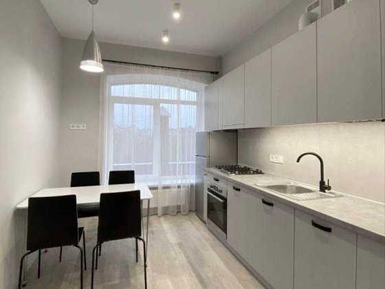 Продам 1 кімнатну квартиру в ЖК Зелений Мис на Котовського Крижанівка