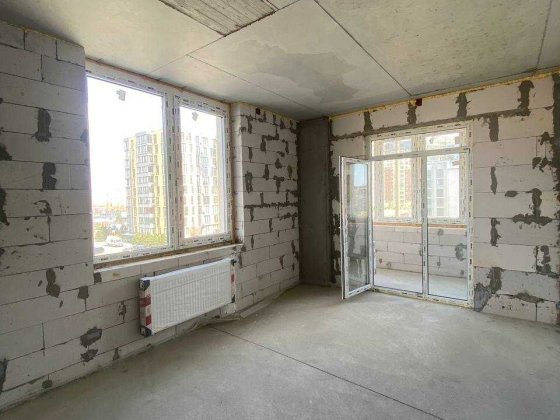 Продам просторную  2-комн.квартиру в ЖК"Золотая Эра"/ ул. Николаевская Крижанівка