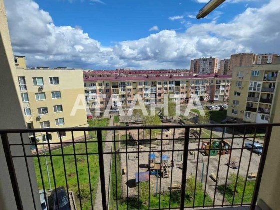 Срочная продажа  двух ком кв ЖК Седьмое небо Авангард