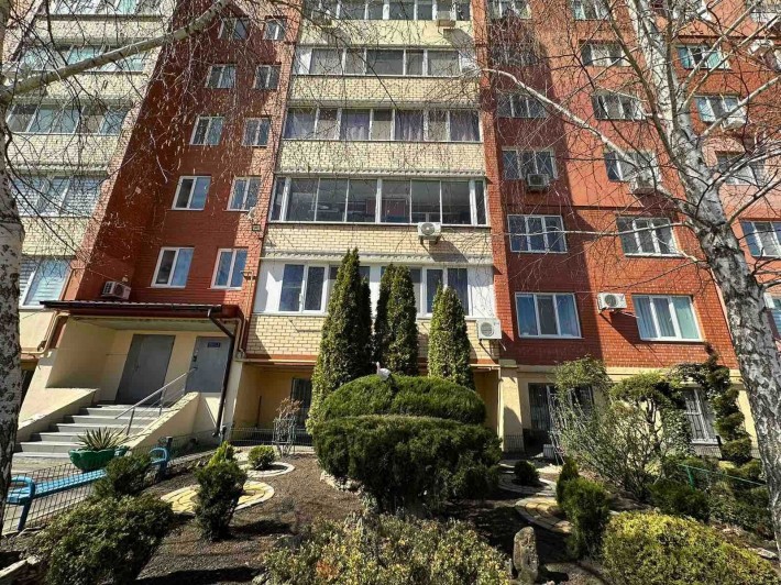 Продається 2-х кімнатна квартира в Совіньйоні. - фото 1