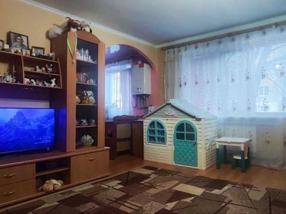Продається 2-х кімнатна квартира на Розсошенцях Розсошенці