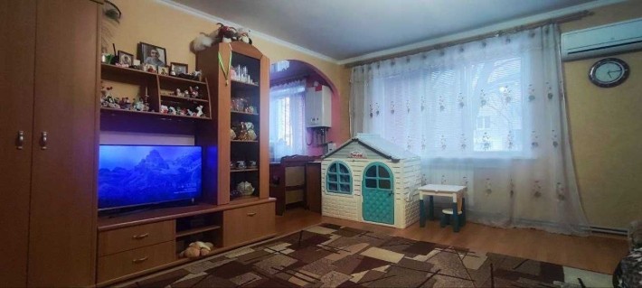 Продається 2-х кімнатна квартира на Розсошенцях - фото 1