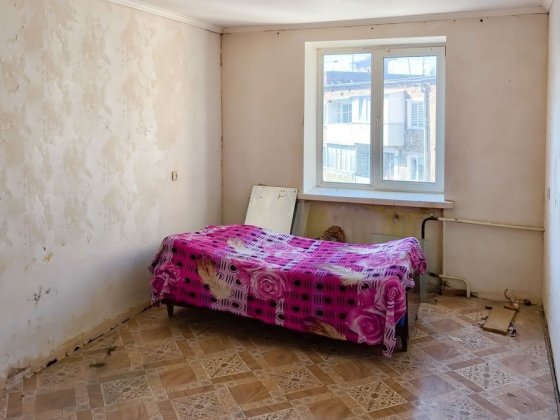 Продаж  3 кімнатної квартири без ремонту Квасилов