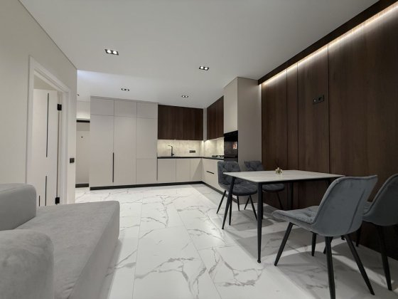 1к квартира 46.6 м² з ремонтом і технікою, автономне опалення Бармаки