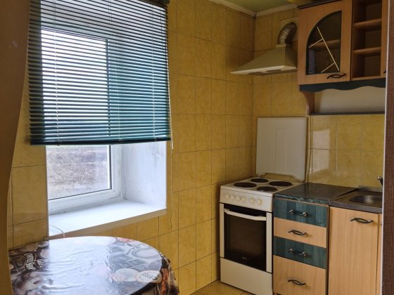 Продам 1 -кімнатну квартиру Кролевец