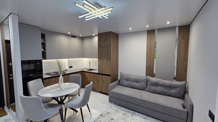 Продаж 2к квартири 53м2 по вул.Смакули 8 - фото 1