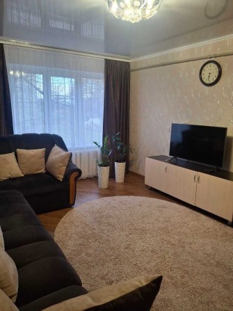 Продається 3-кімнатна комфорт міського житла та переваги приватного будинку. - фото 1