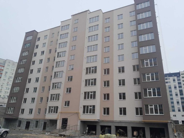 Світла та зручна 2-кімнатна квартира в ЖК "Барви" - фото 1