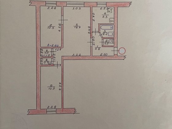 Кваритира 3-кімнатна. Центр. 1 поверх Изяслав