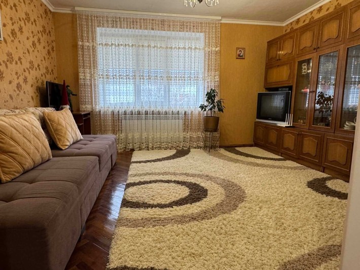 Двокімнатна квартира - фото 1