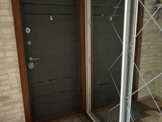 Продається 3-квартира 71 м² | індивідуальне опалення | євроремонт | меблі | 3 поверх Вольнянск