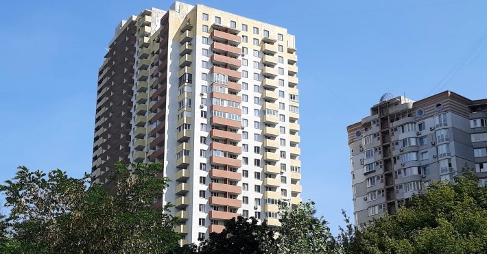 Продаж 1-к квартири вул. Новоукраїнська 24а - фото 1