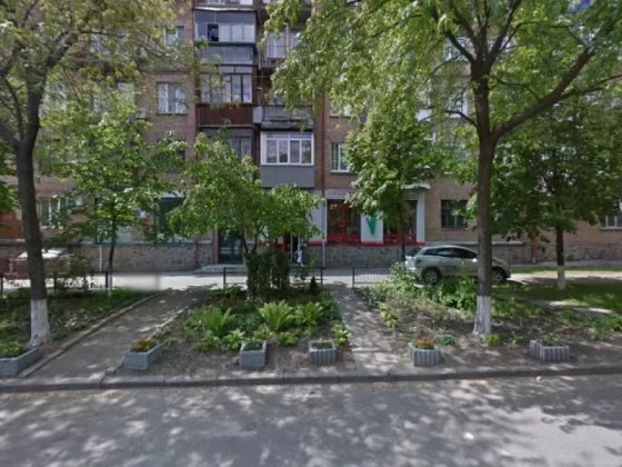 Продаж 1-к квартири вул. Джона Маккейна 37а