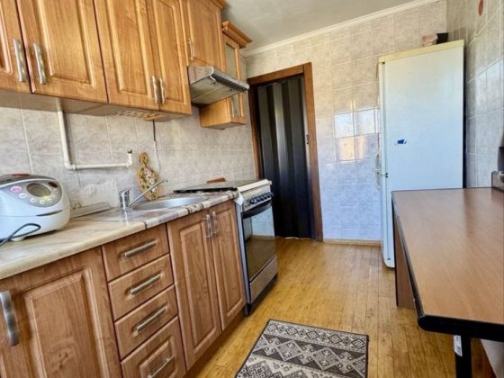 Продаж 2 кім квартири р-н 5 школи (держ. програми)