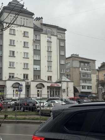 Продаж 3км квартири в центрі по вул.В.Великого. Постанови - фото 1