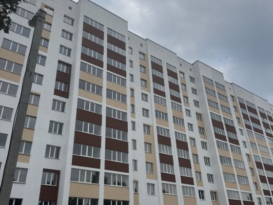 Продам 2 кім квартиру ЖК Сади Вишневі  будинок Зданий Вишневе