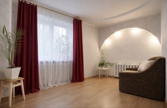 Мін. Оформлення! Двокімнатна квартира з ремонтом біля парку! - фото 1