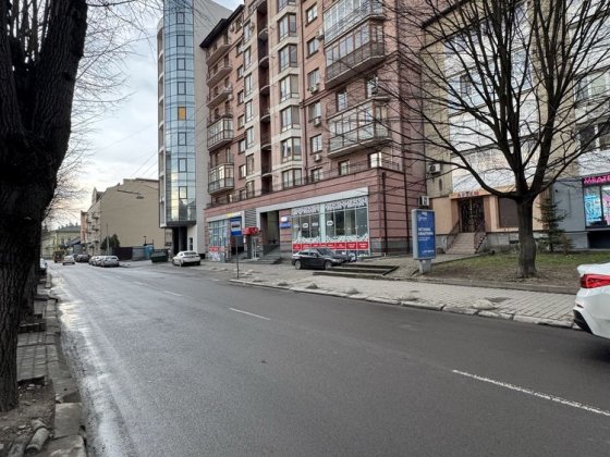 Продаж 3км квартири в центрі вул.Чорновола. Постанови Ивано-Франковск