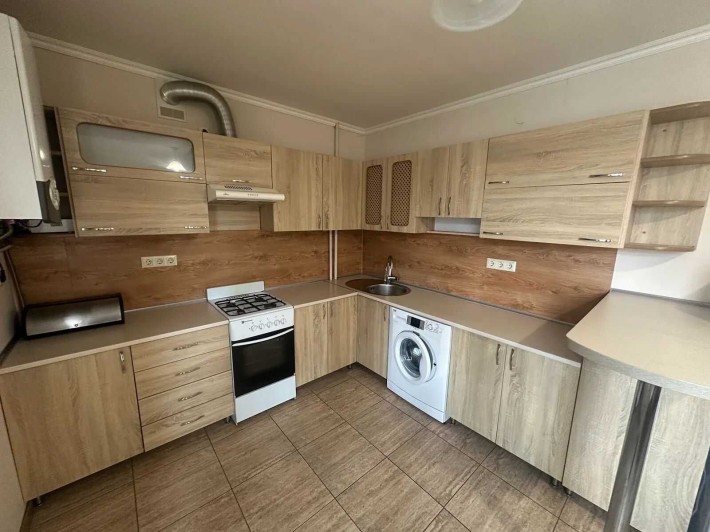 Продаж 1 кімнатної квартири з ремонтом - фото 1