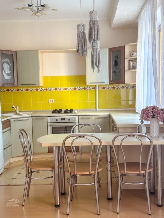 Продам простору 1-2 к кв Центр міста вул Шолом-Алейхема, 93 - фото 1