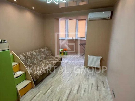 Продаж великої 1 кімнатної квартири з ремонтом. м. Буча вул. Бориса Гмирі 10А Буча