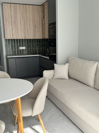 Продаж готової 1к квартири з ремонтом в ЖК Княгинин - фото 1