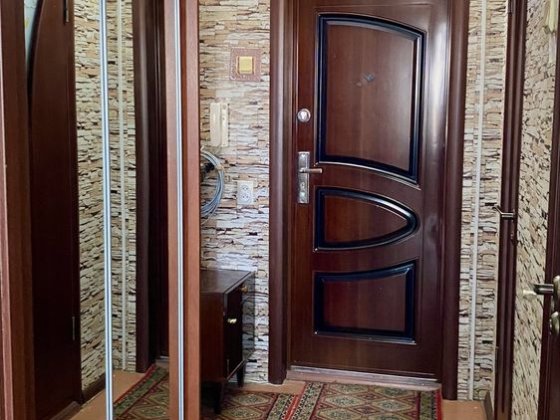 Продам 1 кімнатну квартиру