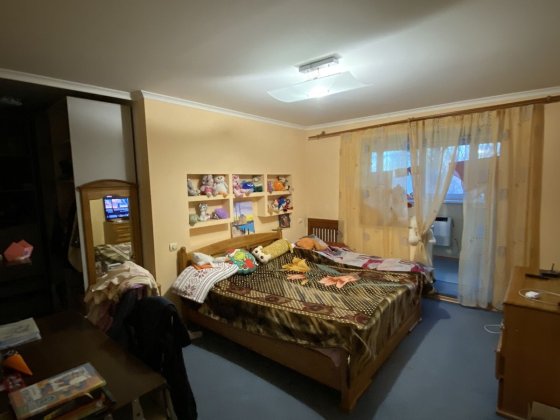 Пролам 3 кім.квартиру в центрі! Бориспіль