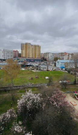 Продаж 2 кім квартири у Вишневому, вул. Машинобудівників - фото 1