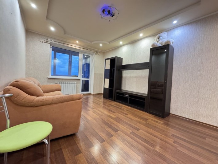 Квартира 1кім. вул. Момота 42м2 . Можна по Держ. Програмах - фото 1