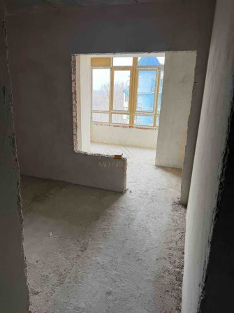 Терміновий продаж, 1к квартира - 49м2. готова до ремонту, річка, парк - фото 1
