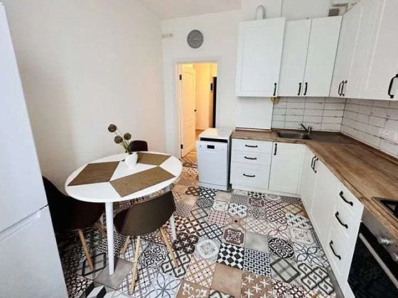 Продаж 2-к квартири вул. Академіка Писаржевського 8 Київ