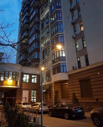 Продаж 4-кімнатної квартири на вул.Коперника, 11 - фото 1