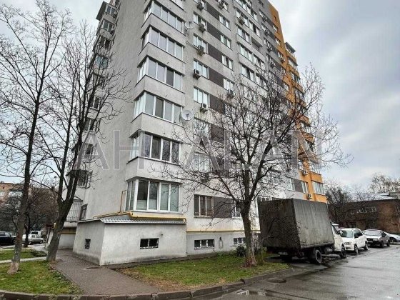Продаж двокімнатної квартири по Святошинська 35А. Вишневе Вишневое