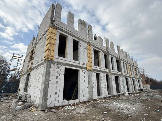 Продаж квартир по вул. Момота від забудовника Бориспіль