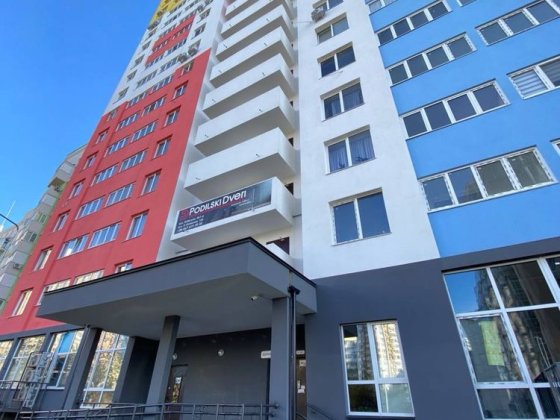 Продаж 1-к квартири в заселеному будинку ЖК Атлант у Броварах Бровари