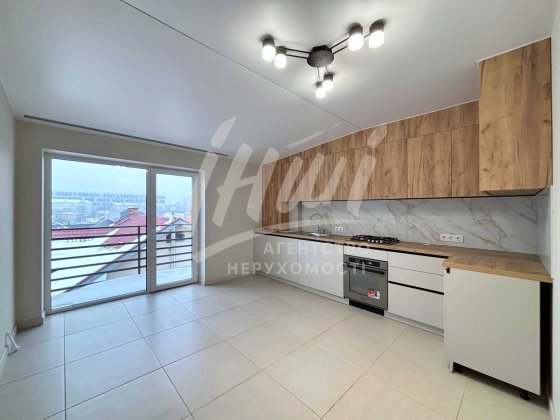 Центр міста | 2-х кімнатна квартира з ремонтом. Постанова\євідновлення Івано-Франківськ