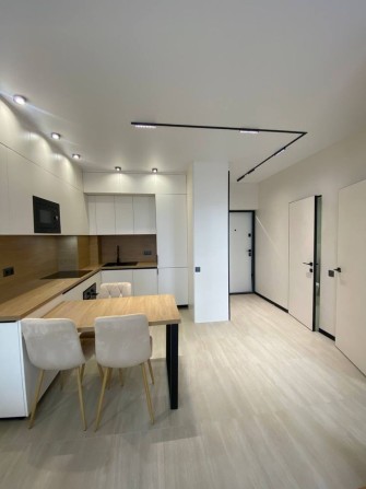 Єоселя до трьох років під 2%! Сертифікат! Євро 2к з сучасним ремонтом в Бучі! - фото 1