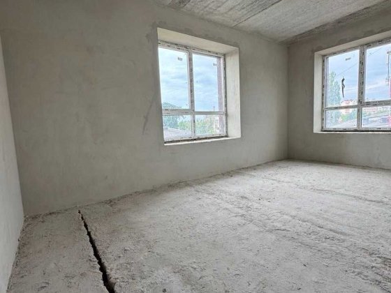 ТЕРМІНОВИЙ ПРОДАЖ!  2кім. кв. 56м2 біля озера Ивано-Франковск