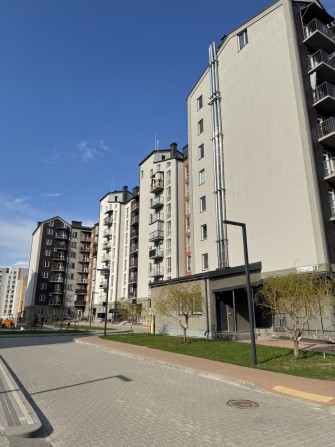 Простора однокімнатна, частковий ремонт, ЖК Скандія - фото 1