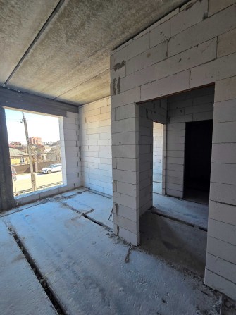 Квартири з індивідуальним газовим котлом, 900$/м2, район 5 школи - фото 1