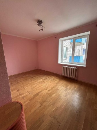 продаж великої 2 кімнатної квартири центр Броварів - фото 1