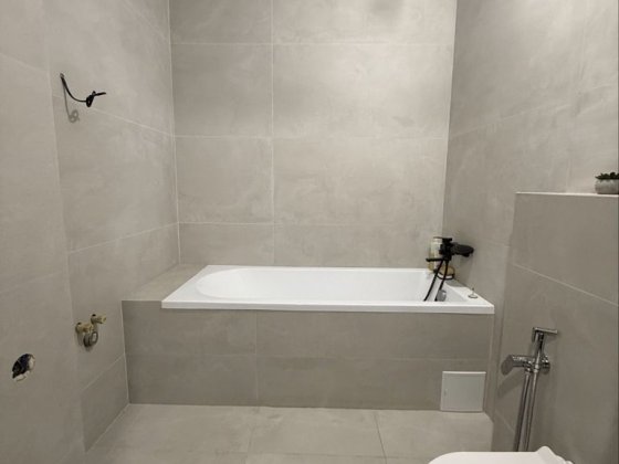 Повноцінна 2к з частковим ремонтом ! Сертифікат