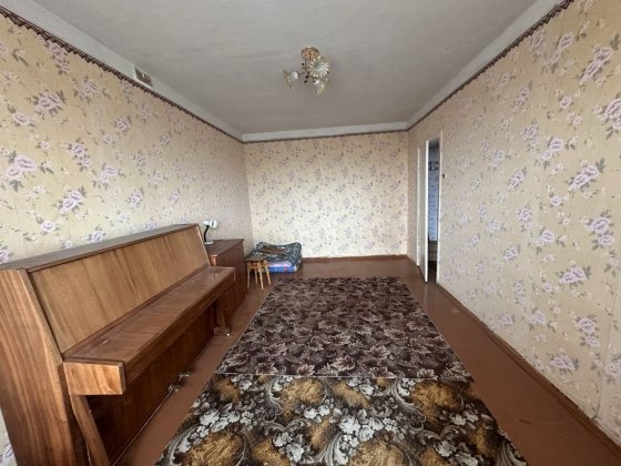 Продпж 1-но кімнаьної квартири на мамиві Незалежності