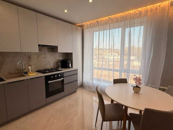 Квартира з ремонтом укомплектована, ГАЗ!