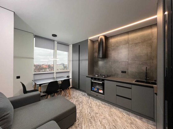 Укомлектована! 1-кім з ремонтом в центрі міста Івано-Франківськ