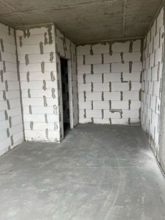 Терміново! 1к з документами в зданому будинку! Без комісії! - фото 1