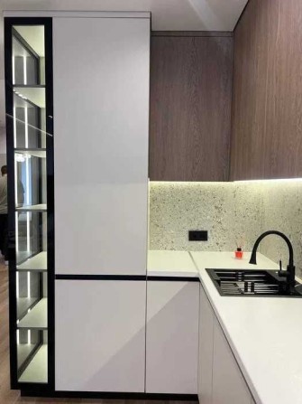 Продаж 3-кім з ремонтом в центрі міста, газове опалення, без комісії - фото 1