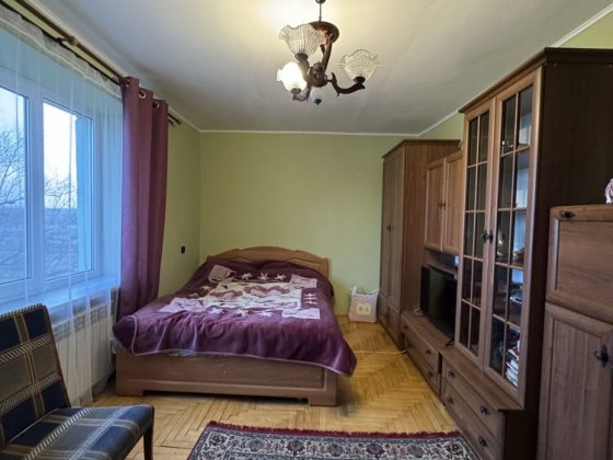 Продам велику простору квартиру.   ПОСТАНОВИ! Ивано-Франковск